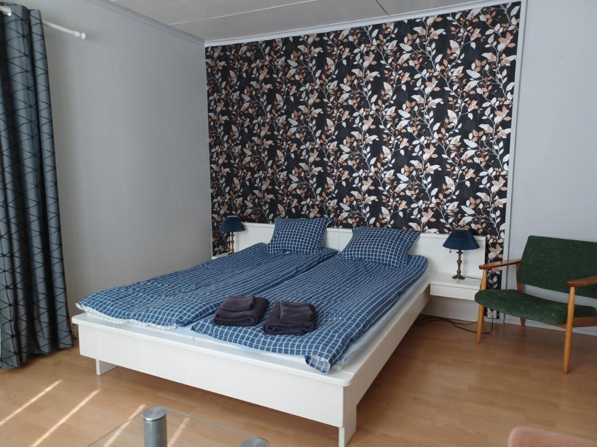 Ristimaeenkatu 13 萨翁林纳 外观 照片